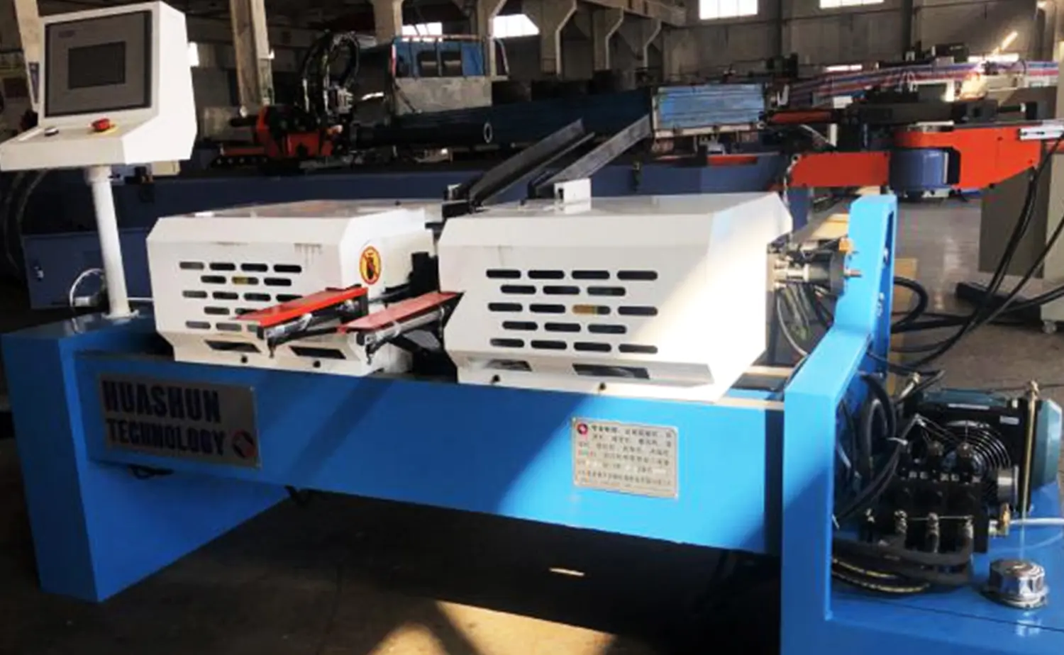 Hydraulický stroj na zrážanie hrán s dvojitou hlavou radu DEF PV